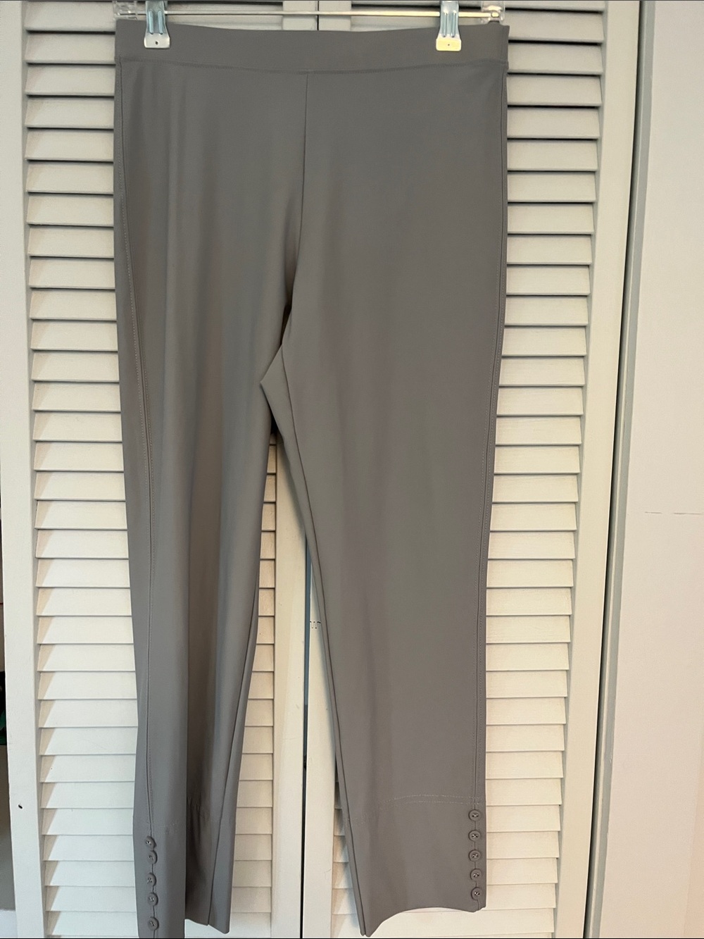 Ic by Connie k. Gray leggings Sz S